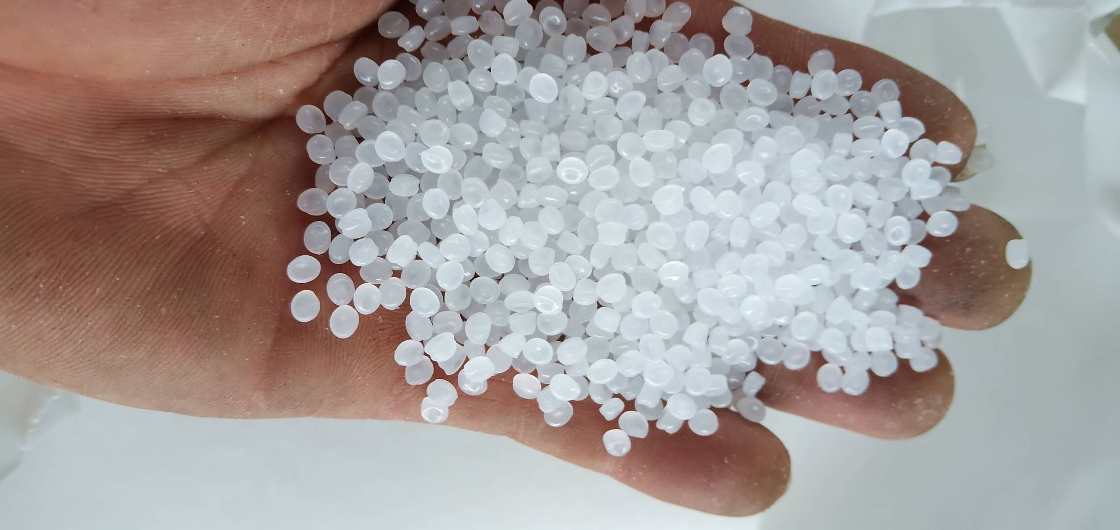 LDPE 神华化工 2426H 耐候 薄膜 吹膜低密度pe 聚乙烯塑胶原料9详情2
