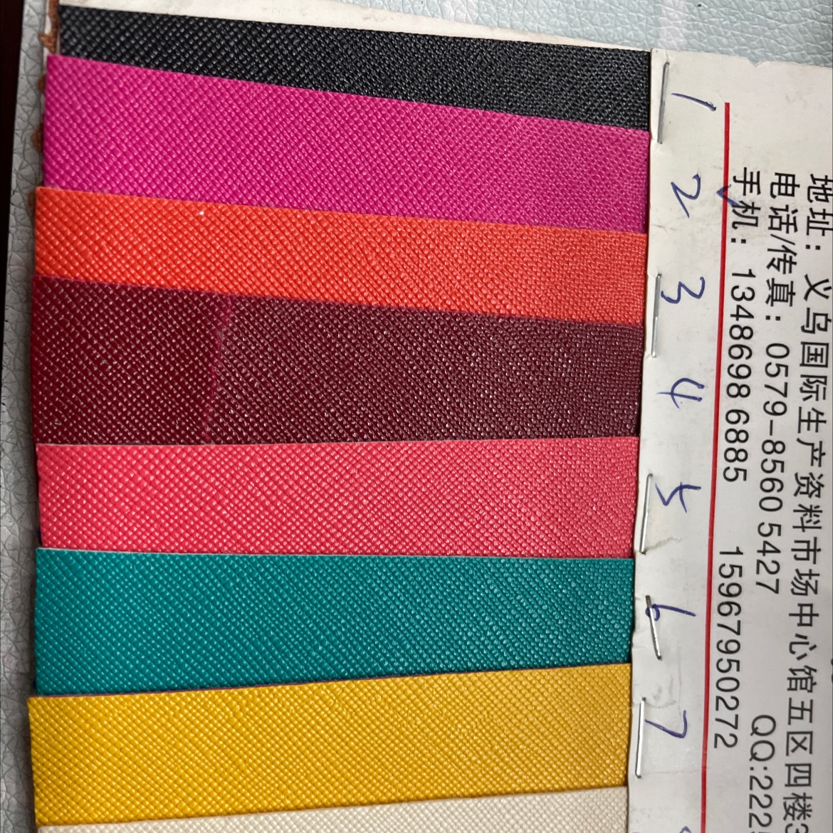 彩边小细纹革 厂家直销 皮革详情1