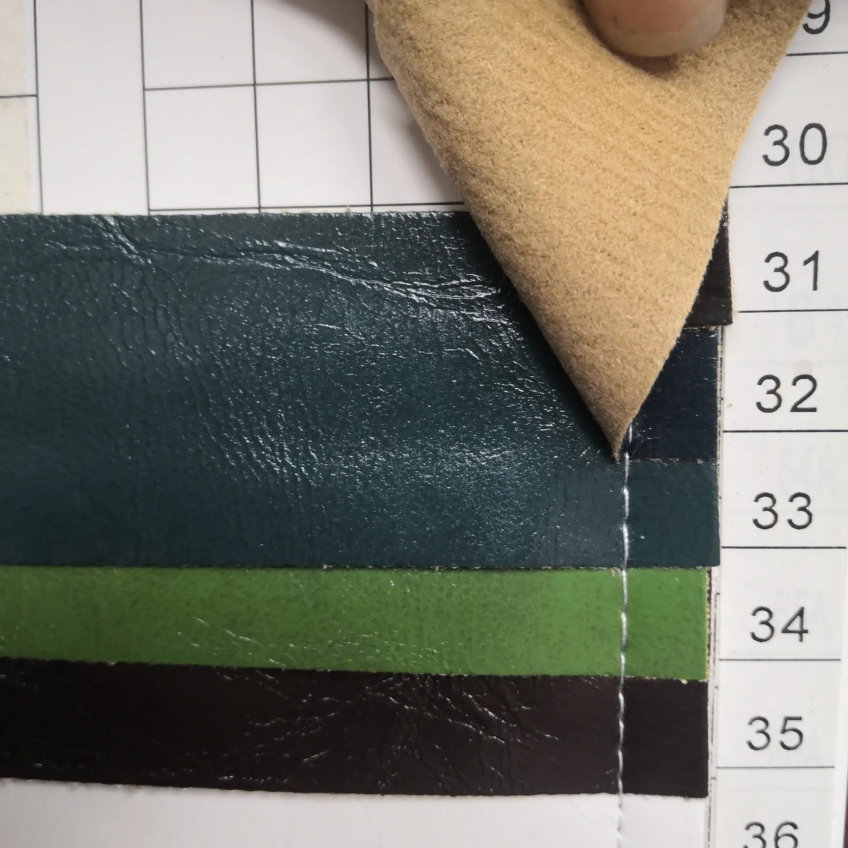 068-62a 厂家直销 皮革详情2