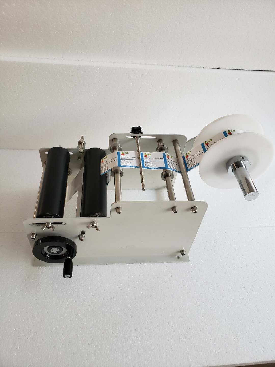 手摇贴标机广涛包装印刷机械详情1