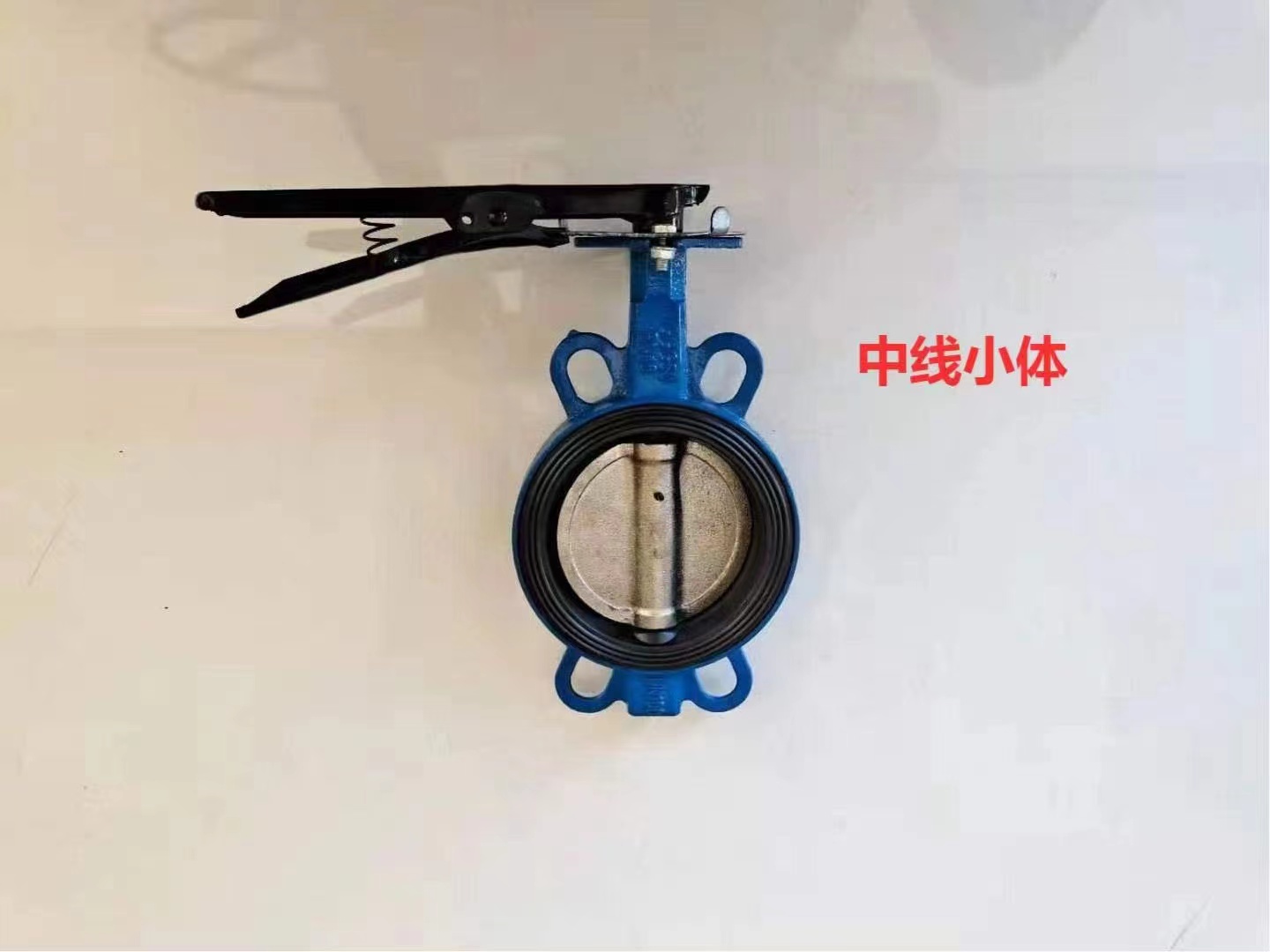 厂家直销出口球墨铸铁蝶阀小体手柄蝶阀涡轮挂胶胶套烤漆阀门DN50DN80PN16铝手柄止回阀不锈钢蝶阀详情3