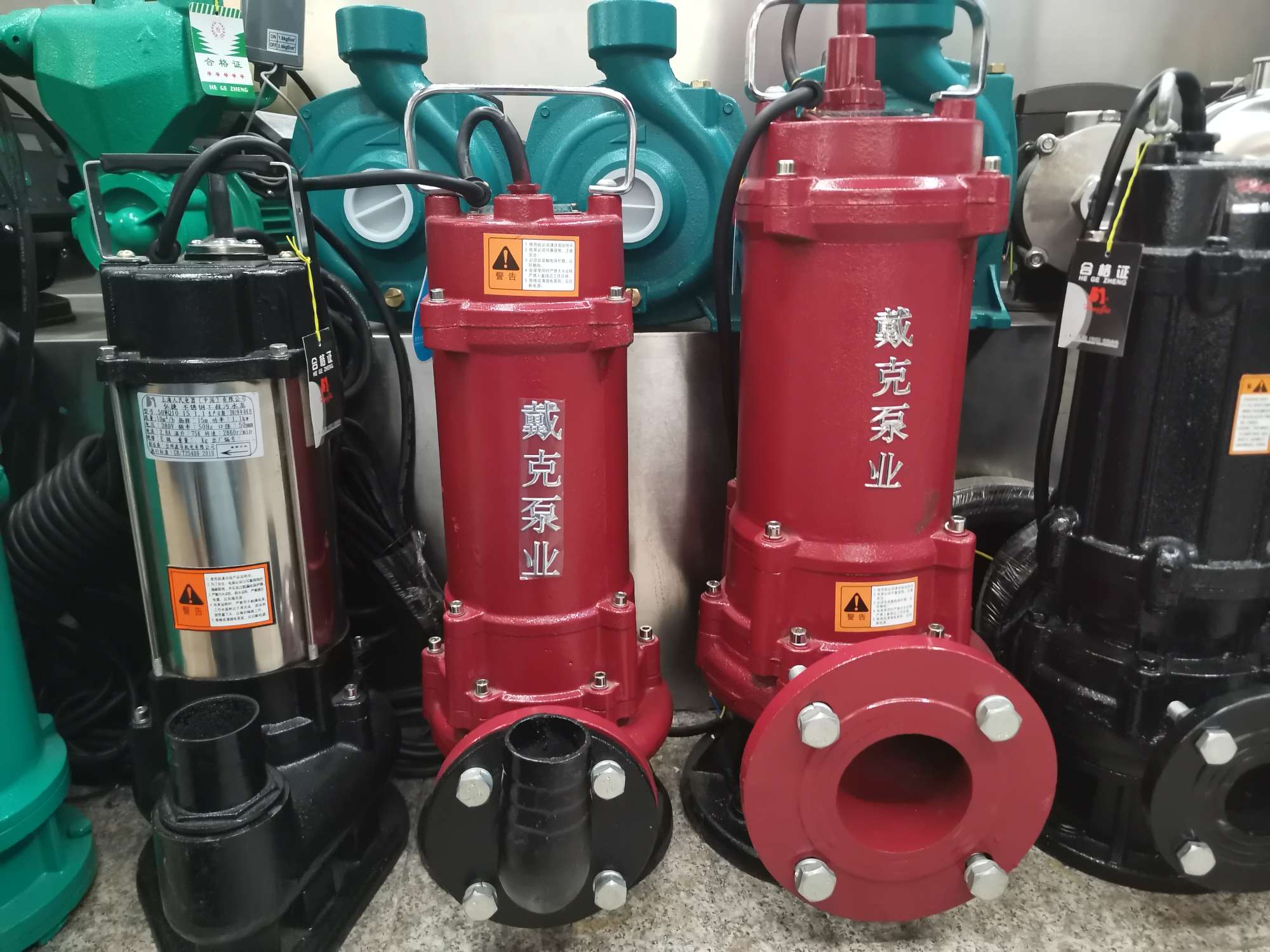 WQK切割式污水潜水泵1.5KW详情1