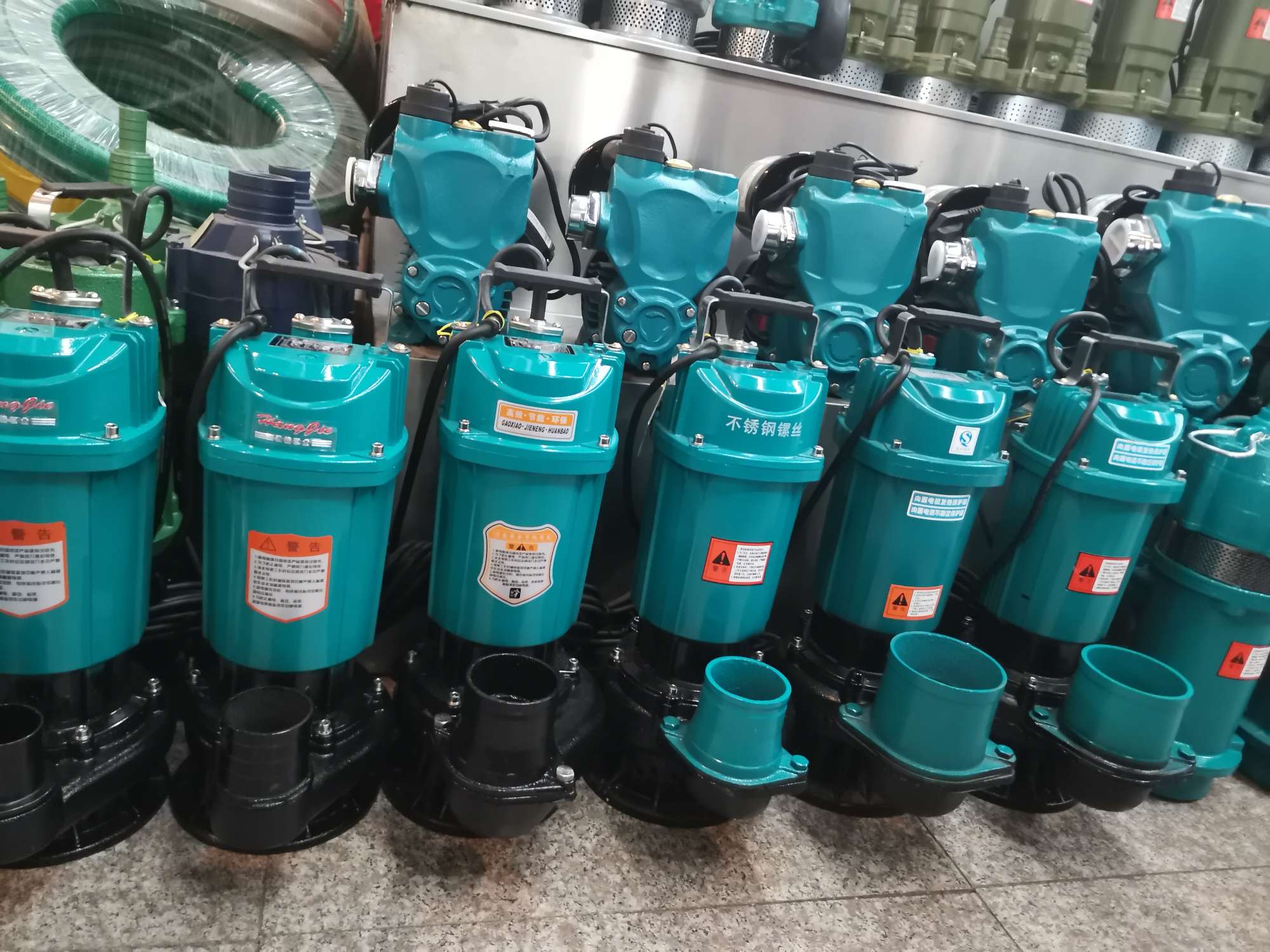 1.5KW 两寸  QDX铝壳潜水泵详情2