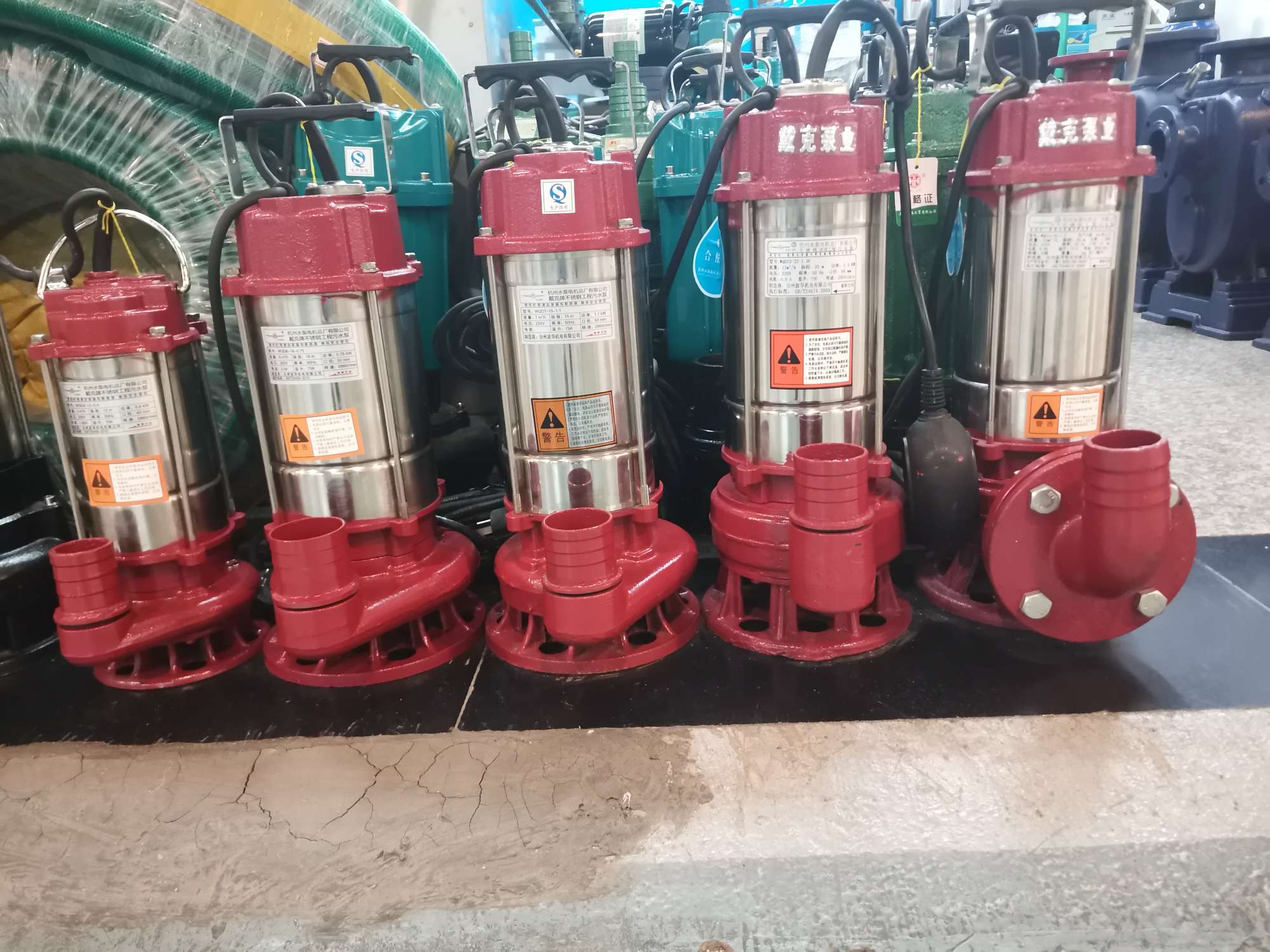 1.5KW不锈钢污水泵详情1