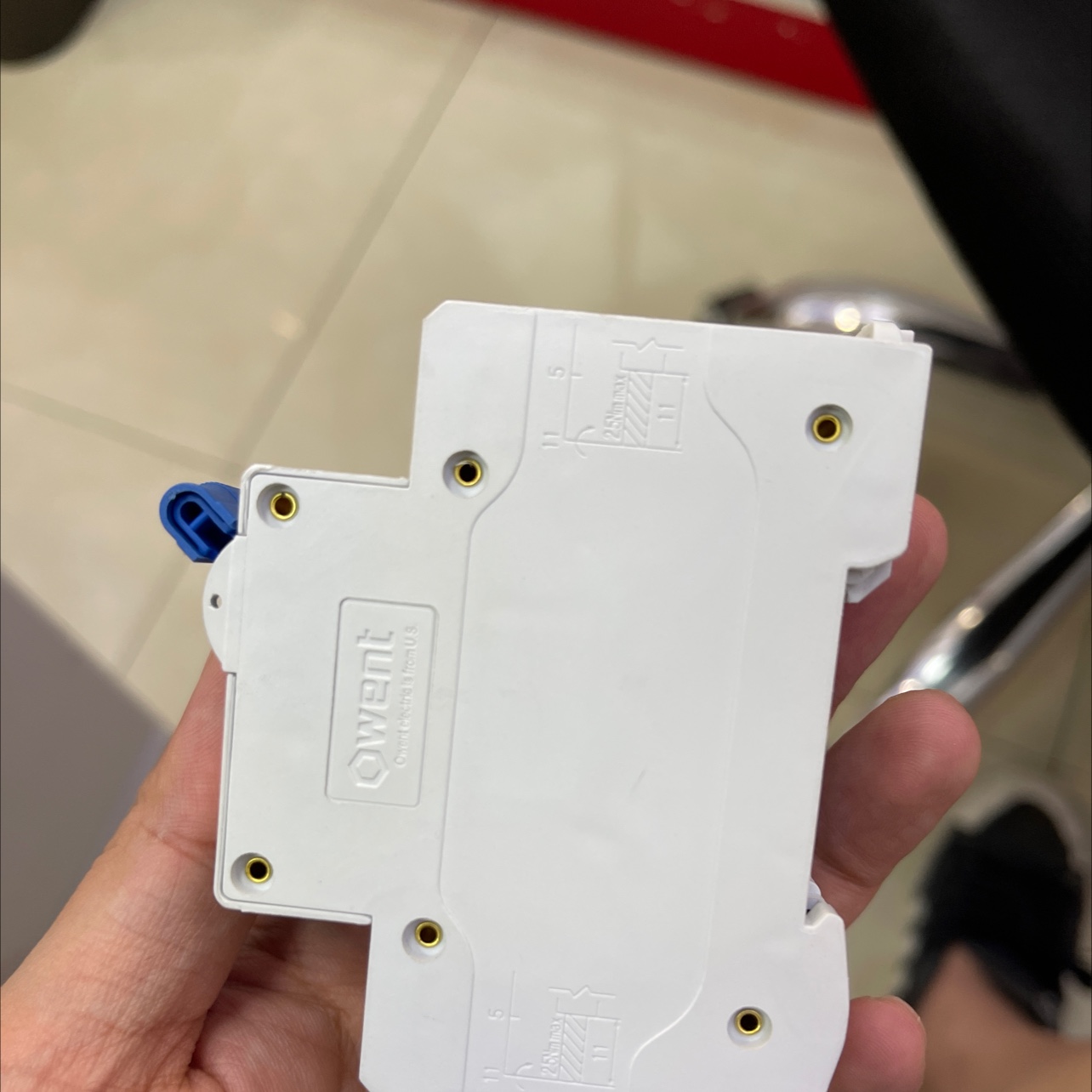 小型断路器详情1