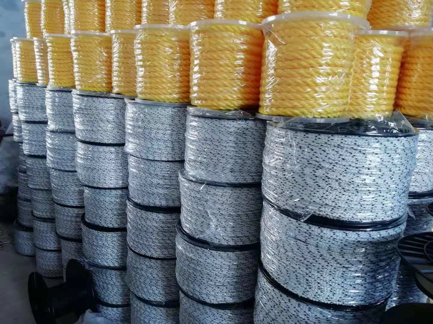 厂家出售塑料绳涤纶绳户外绳品种多规格全详情9