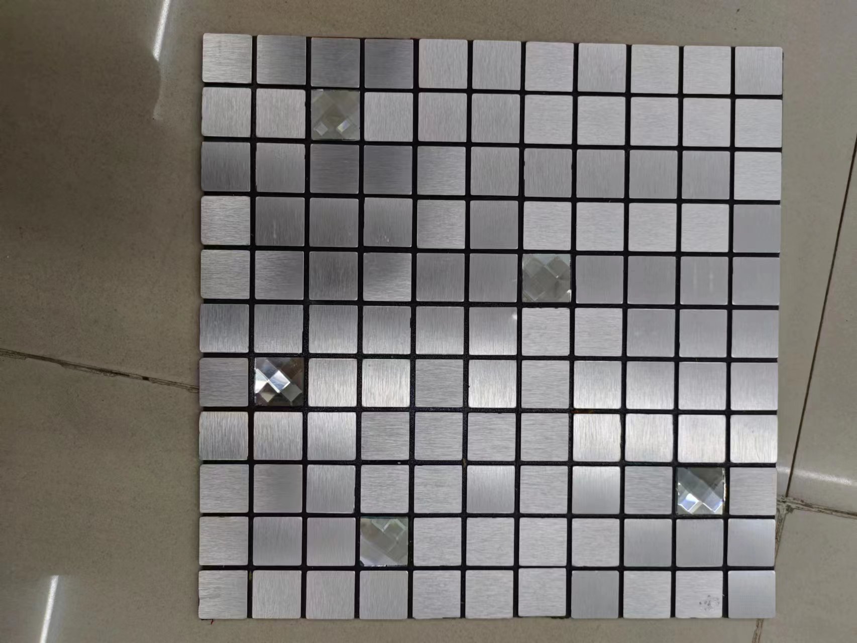 水晶玻璃马赛克瓷砖  小块电视背景墙瓷砖墙贴 水池自粘墙贴  水池马赛克  游泳池马塞克 马赛克。详情4