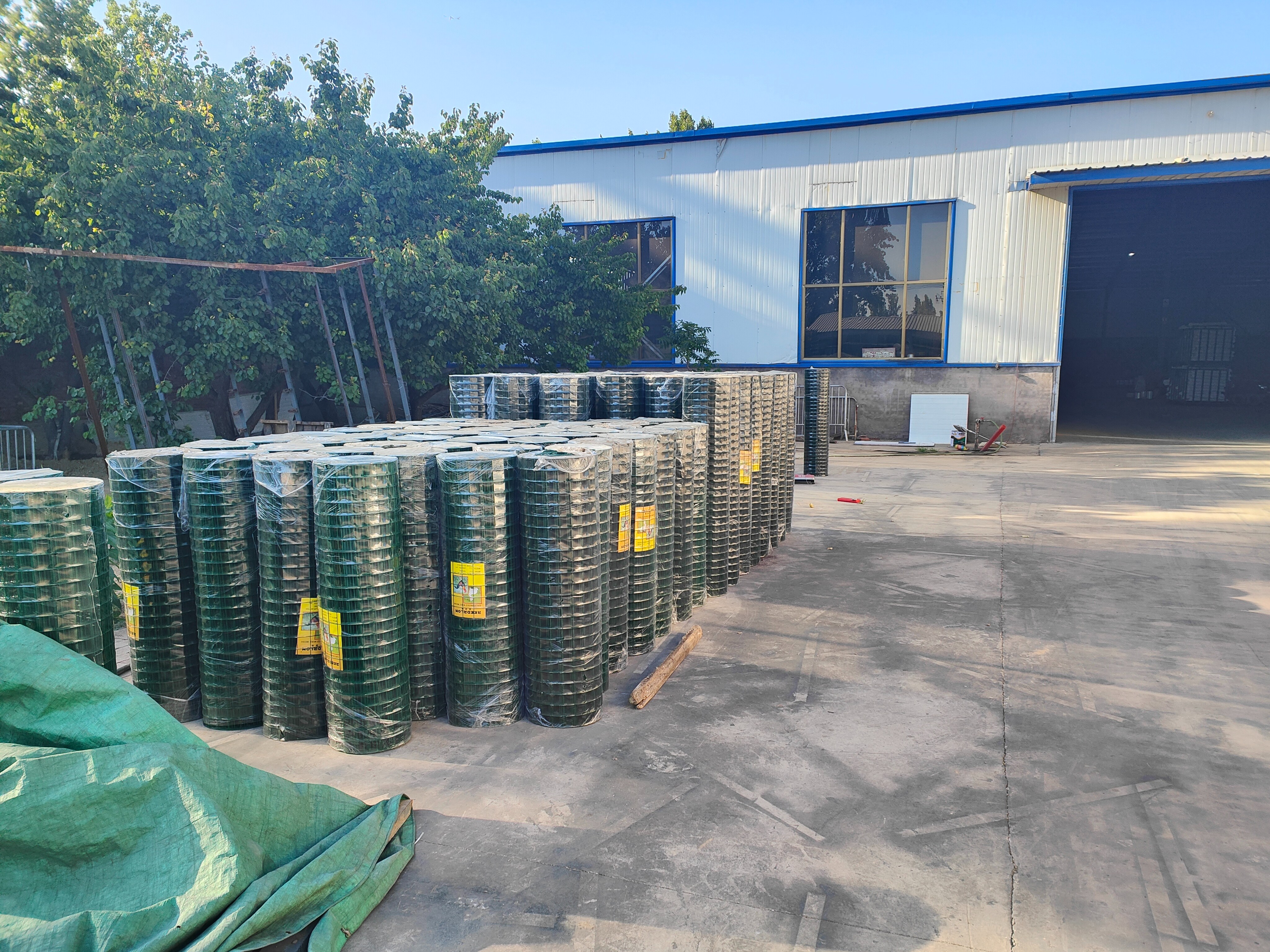 荷兰网草绿/1.5m*30m 34kg Holland WIRE MESH/ FENCE 详情7