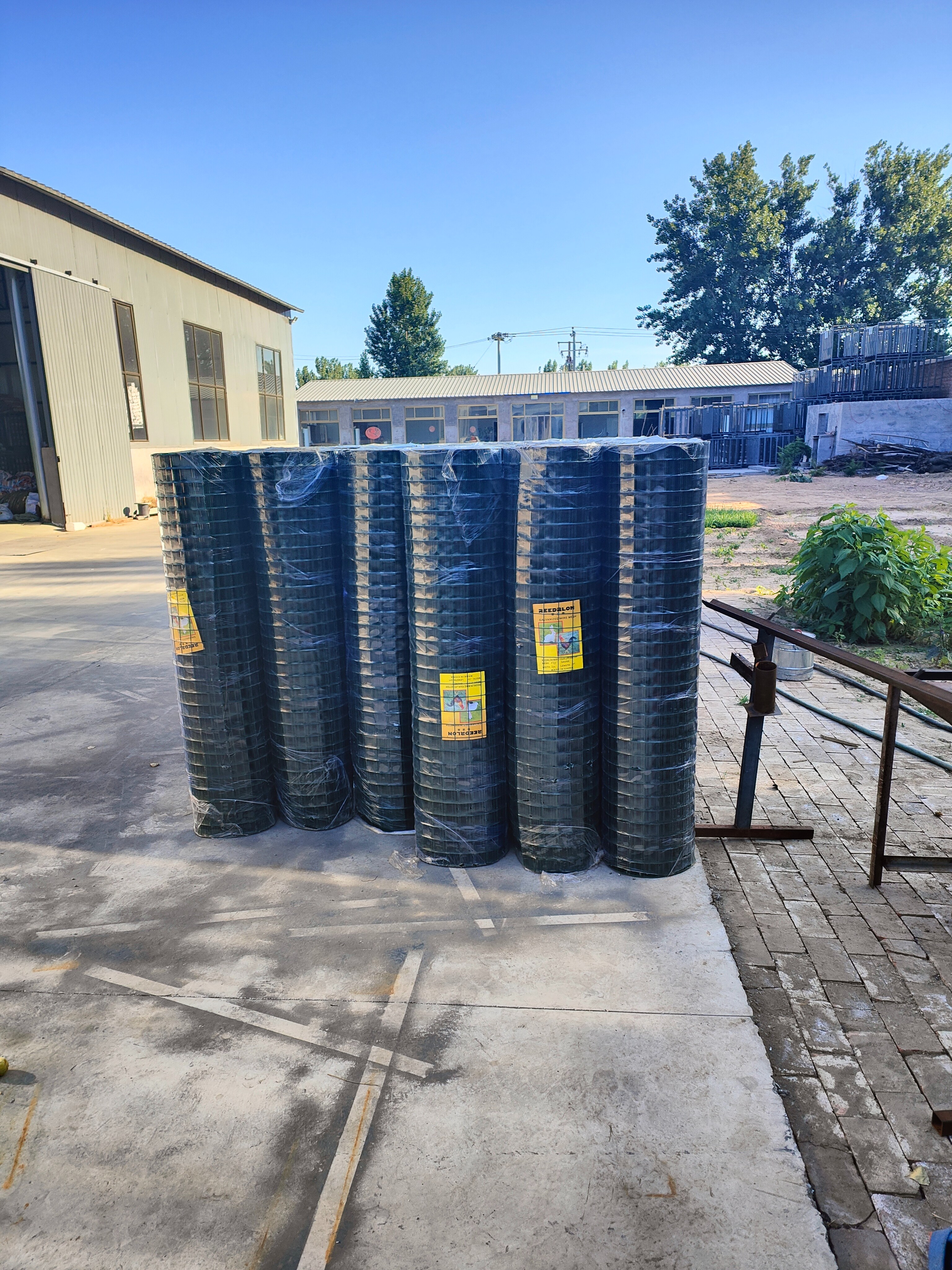 荷兰网草绿/1.5m*30m 34kg Holland WIRE MESH/ FENCE 详情5