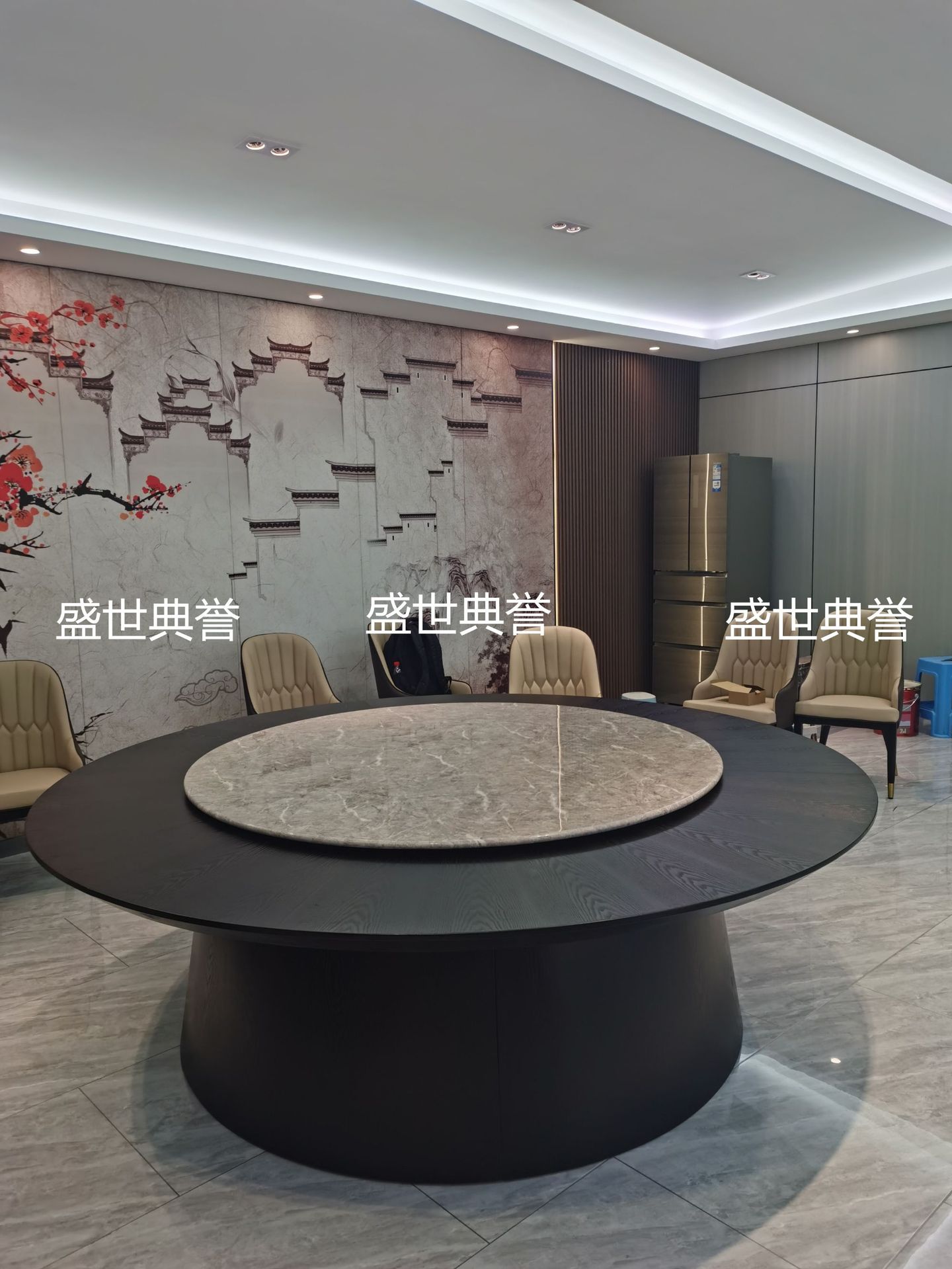 常州宴会酒店实木电动餐桌海鲜餐厅包厢自动转盘餐桌会所轻奢餐桌详情9