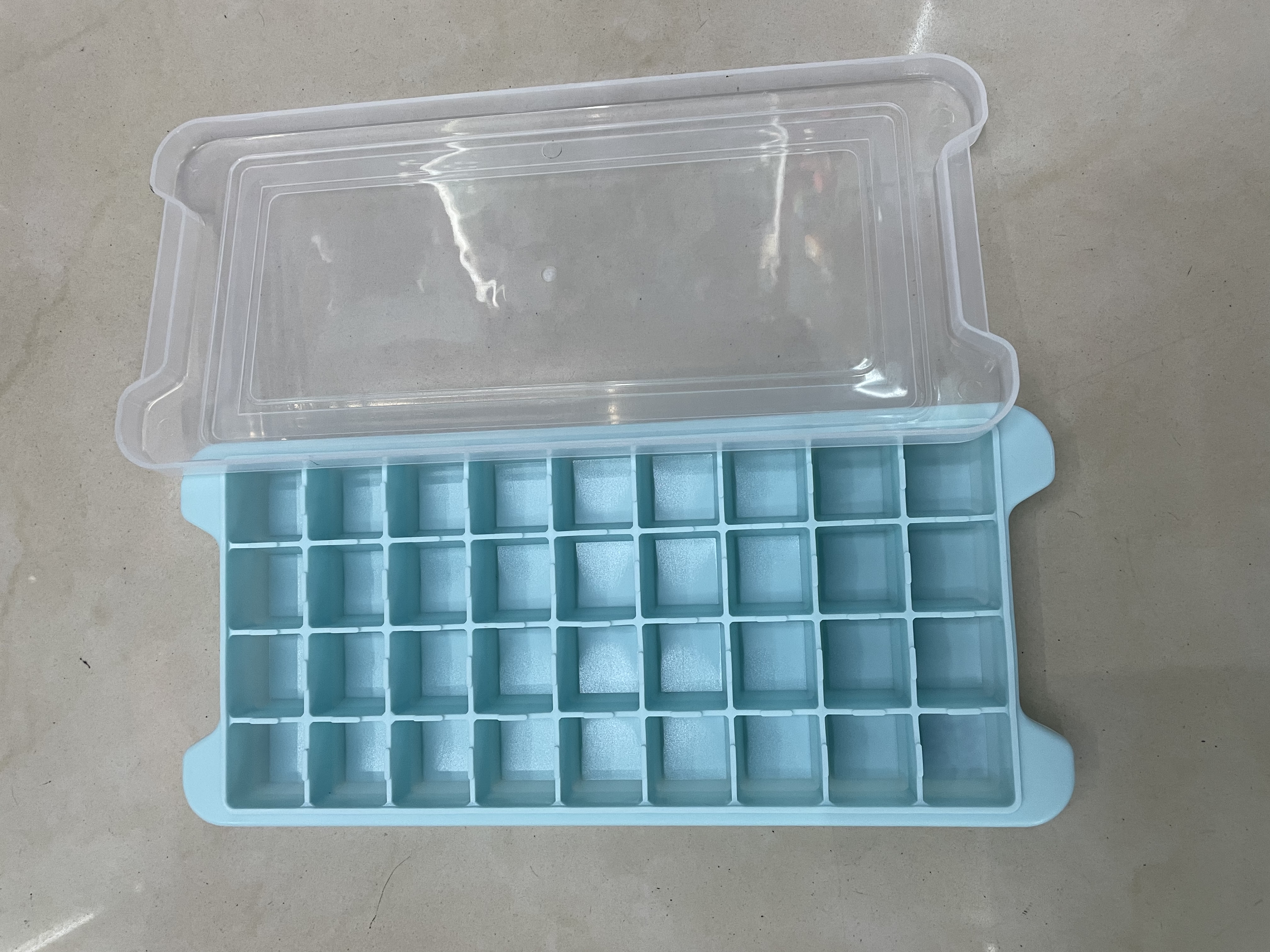 36格冰格带PP盖详情1