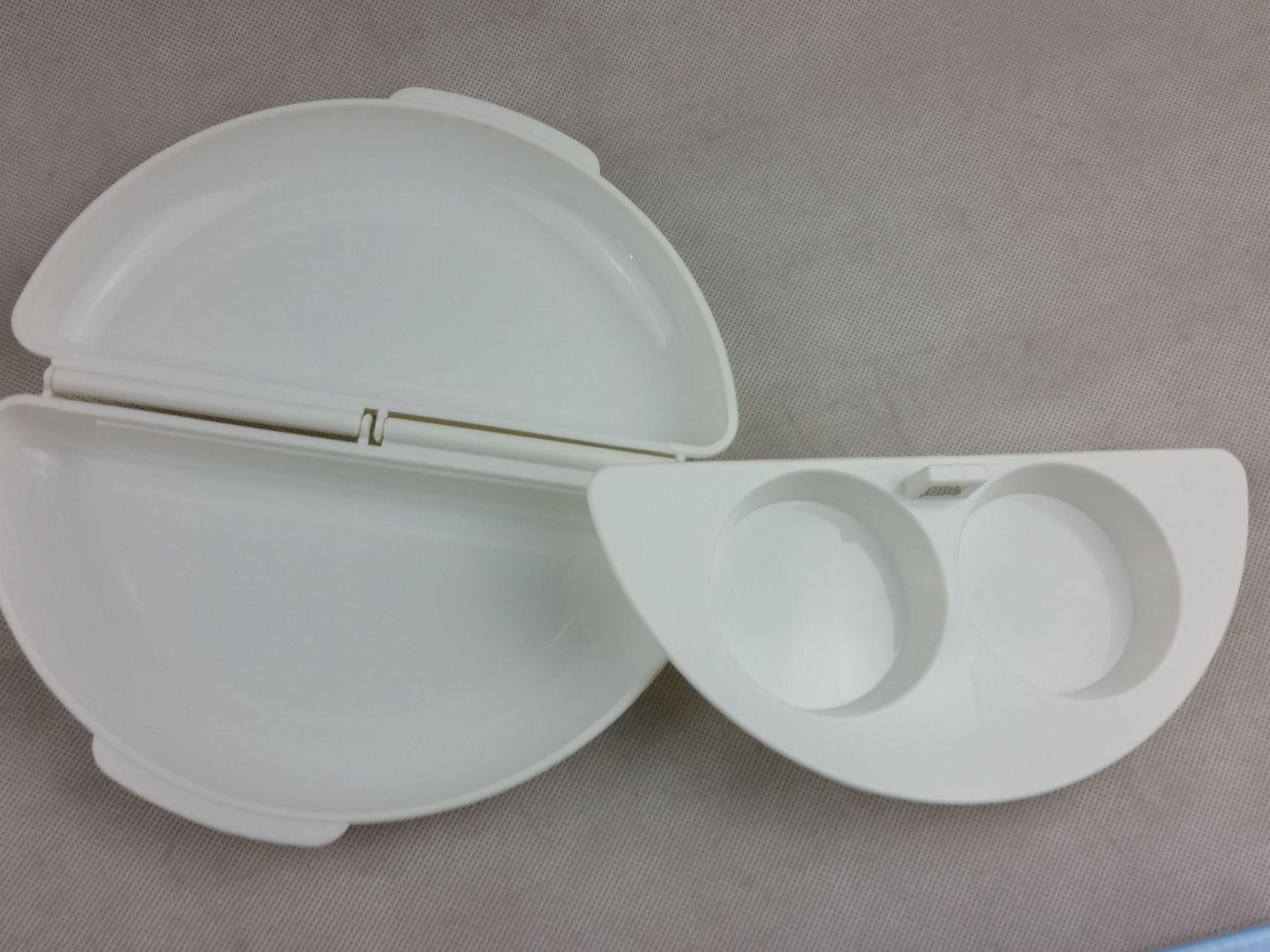 TV产品厂家直销EGG&OMELETWAVE微波炉蒸蛋盘煎蛋器煮蛋器模具详情9