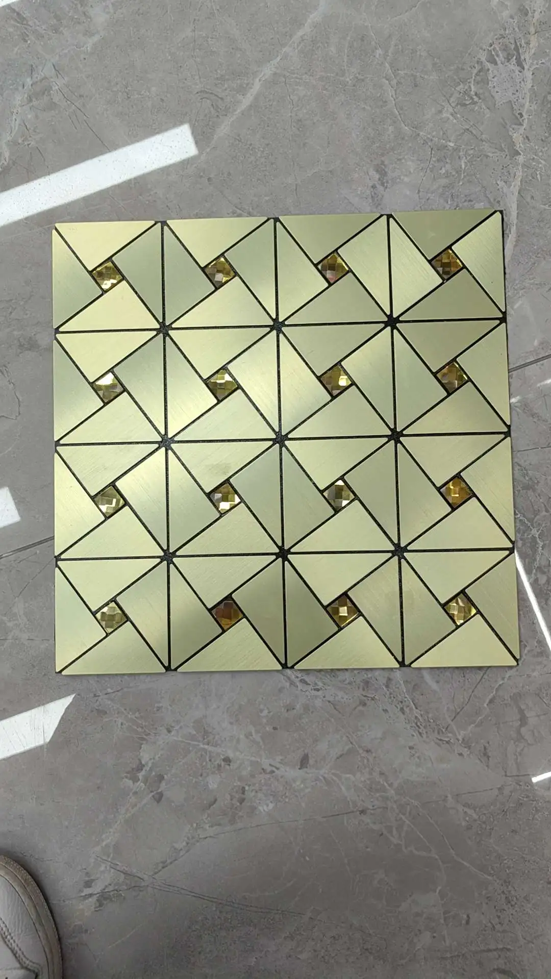 主图 1