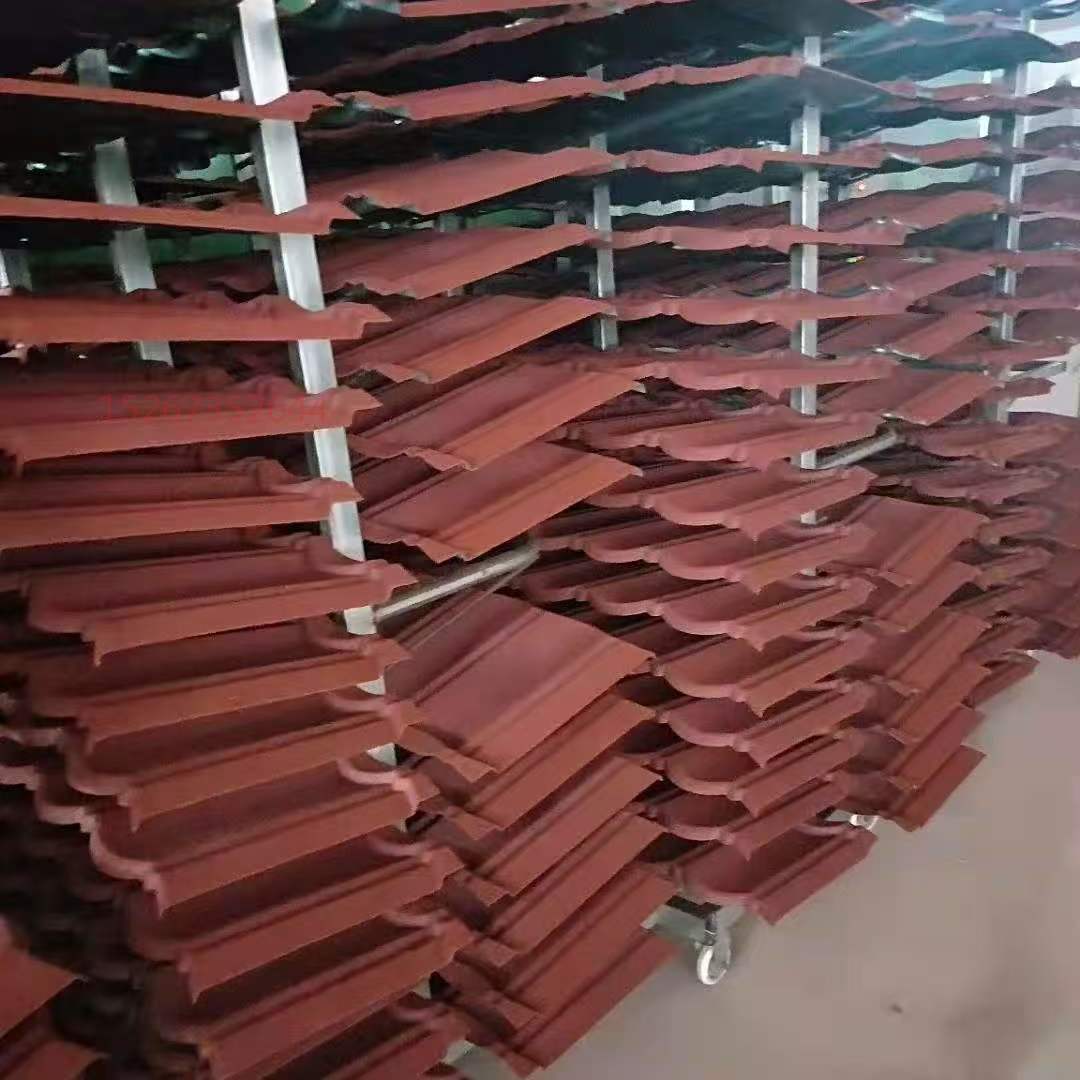 米兰瓦 石头瓦  彩石金属瓦  别墅瓦  彩石瓦金属瓦 圆形瓦脊 角形瓦脊  山形板 天沟板 封屋檐板详情4