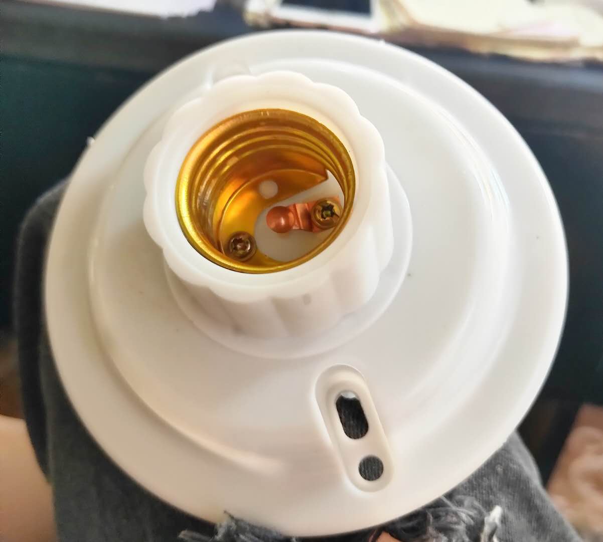 PVC球泡底座灯座详情1