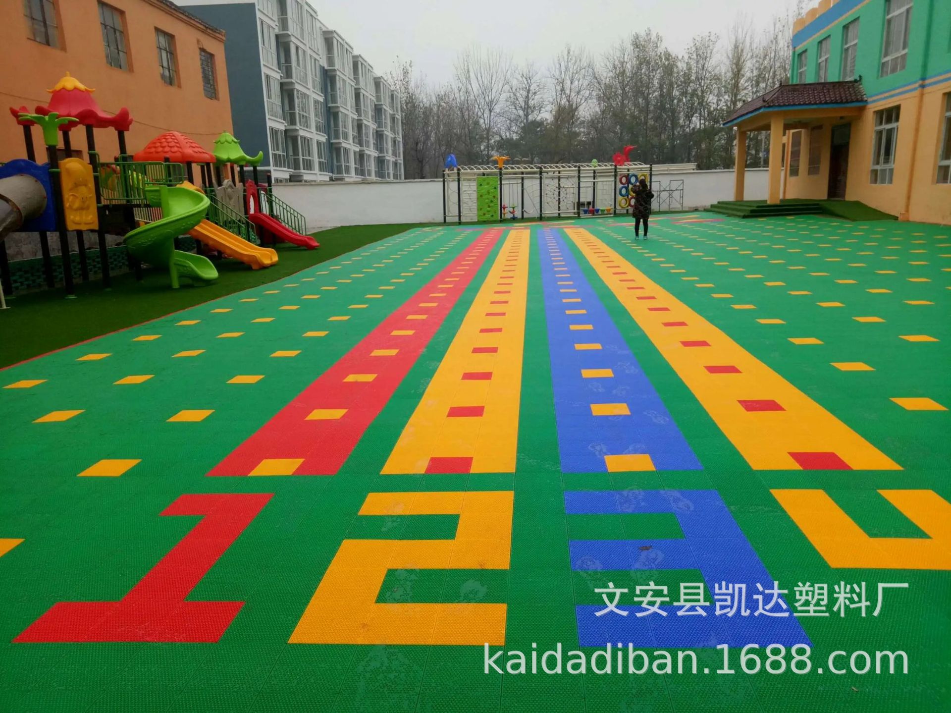 悬浮地板户外篮球场室外幼儿园轮滑悬浮地垫悬浮式拼装运动地板详情26