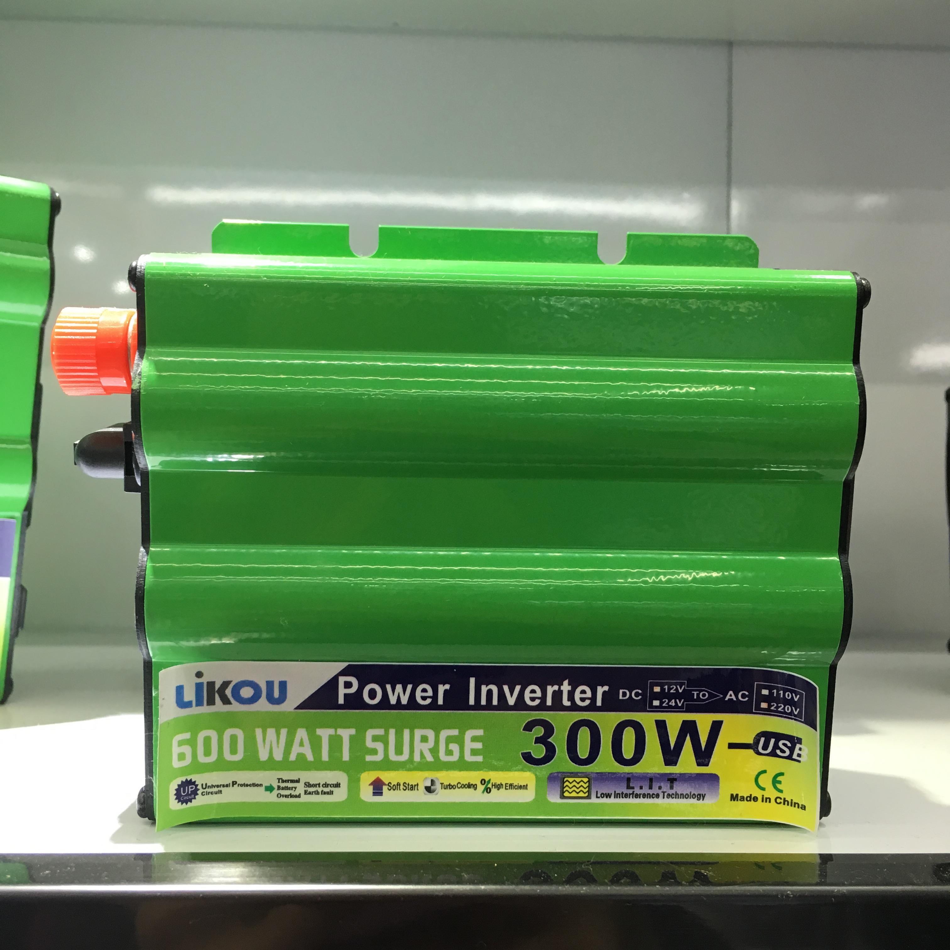 300W逆变器12V转220V车载电源家用电源转换器详情1