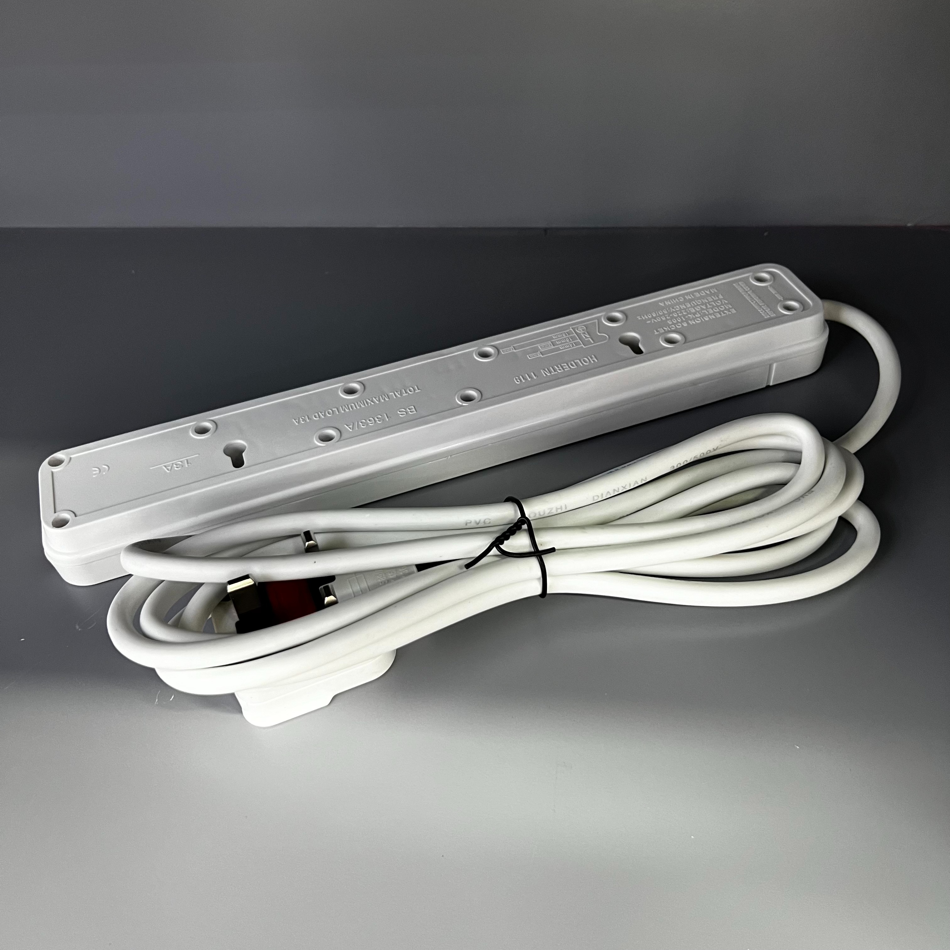 热卖白色13A 3-6插座电源国王英国标准加长插座带灯带usb 四插详情3