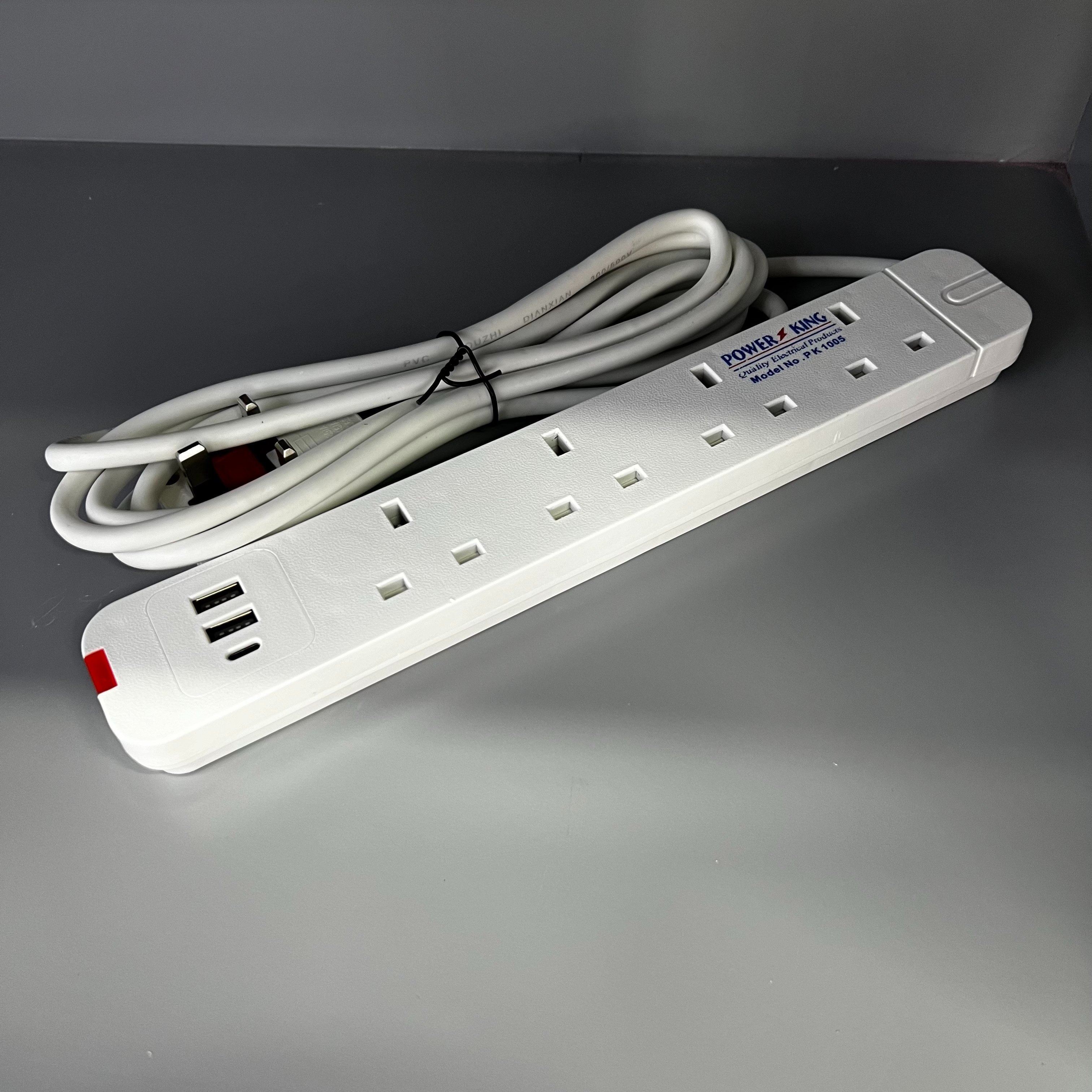 热卖白色13A 3-6插座电源国王英国标准加长插座带灯带usb 四插详情1