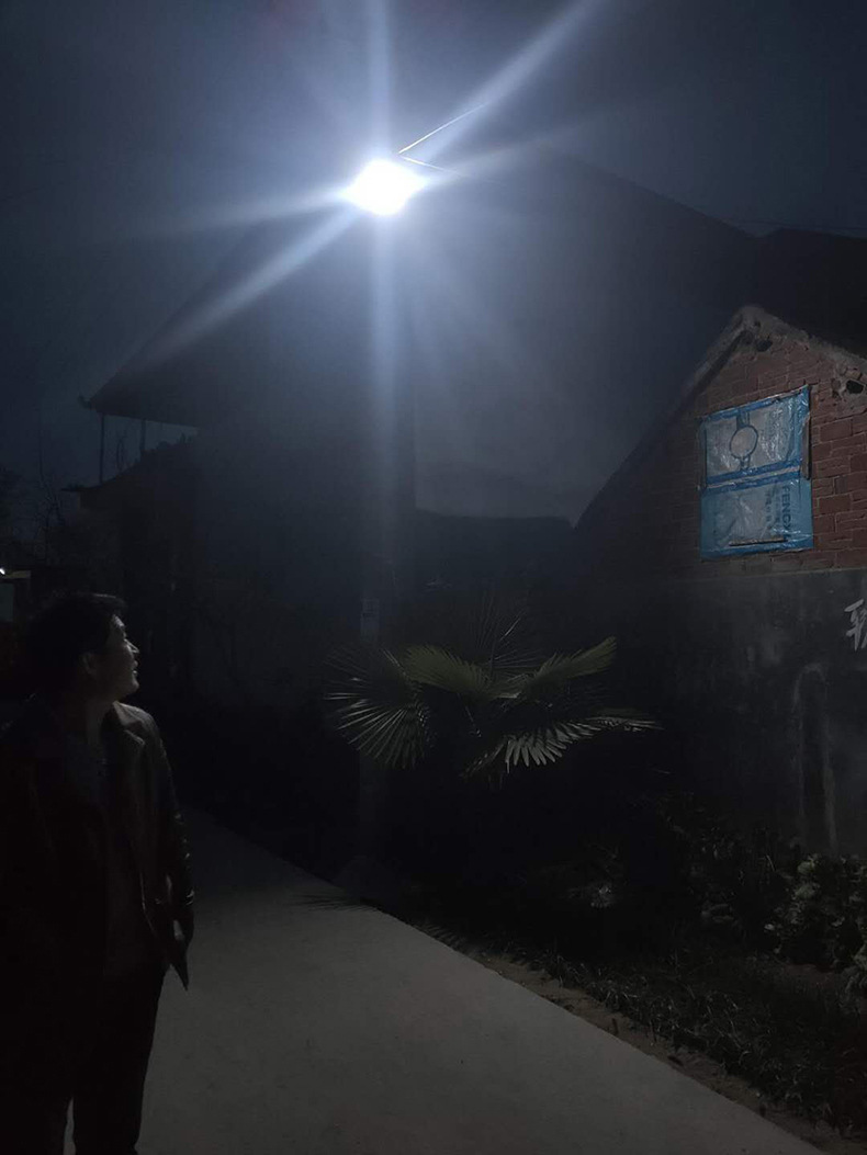 新款投光灯_19.jpg