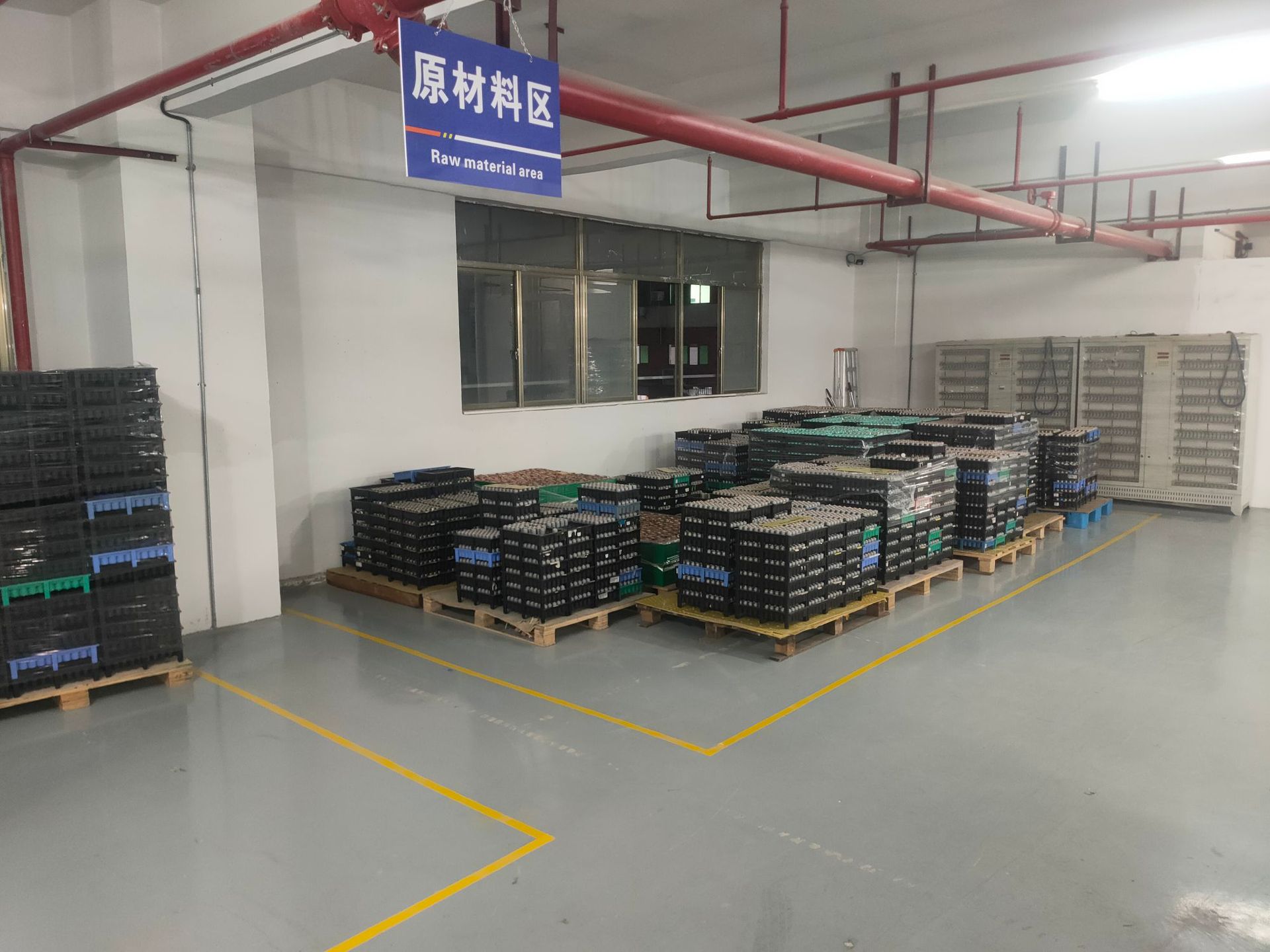 2025新款跨境大功率光控摆摊户外太阳能投光灯LED照明太阳能灯详情11