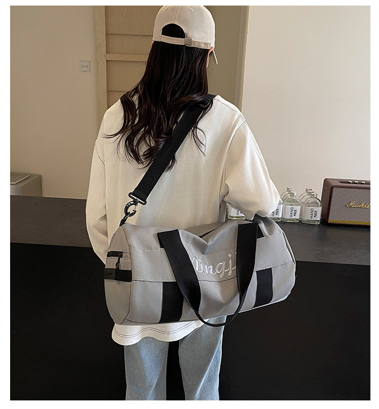 短途轻便瑜伽健身包跨境新款便携登机斜挎包手提大容量行李收纳袋详情图1