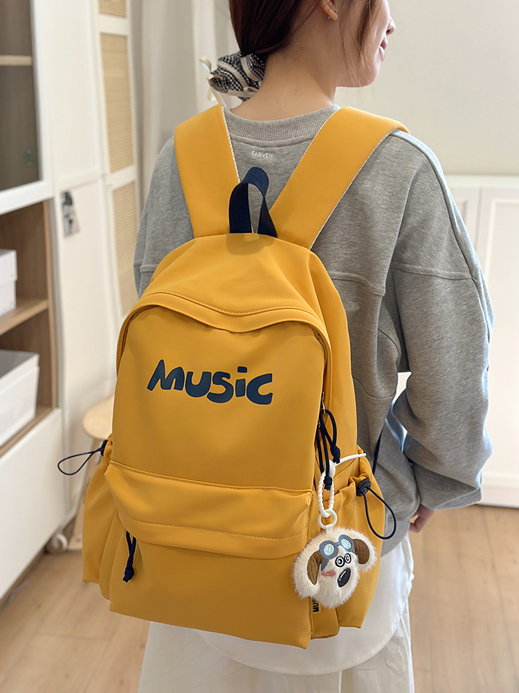 简约书包女生大学生初高中小学生双肩包轻便休闲出游小背包ins风