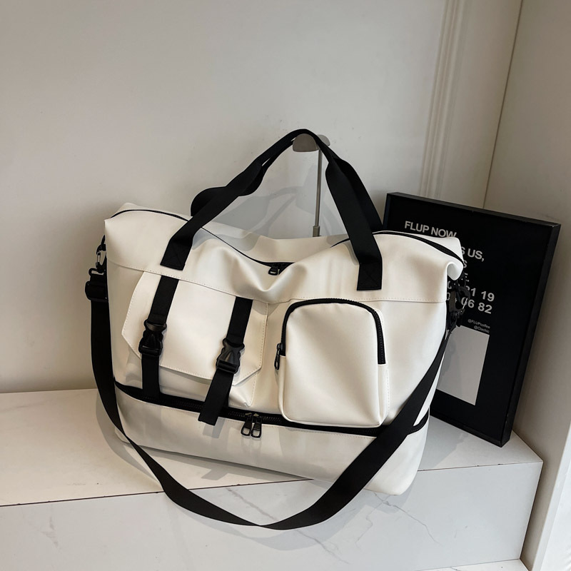 旅行包短途行李包单肩斜挎手提包商务出差登山包多用途健身包批发