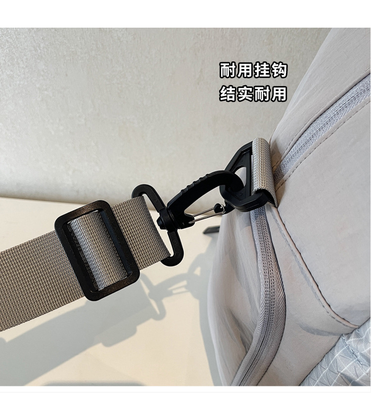 多功能独立鞋仓单肩包外出时尚字母休闲旅行包大容量新款斜跨包包详情图8