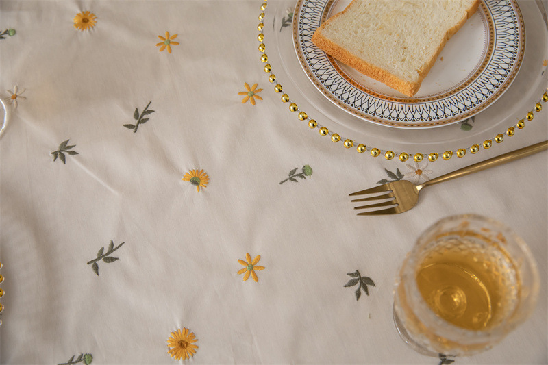 轻奢全棉杏色绣花花草裙摆褶皱荷叶木耳边圆形茶几台布餐桌布代发 桌布 餐桌用 机织 棉制详情图23