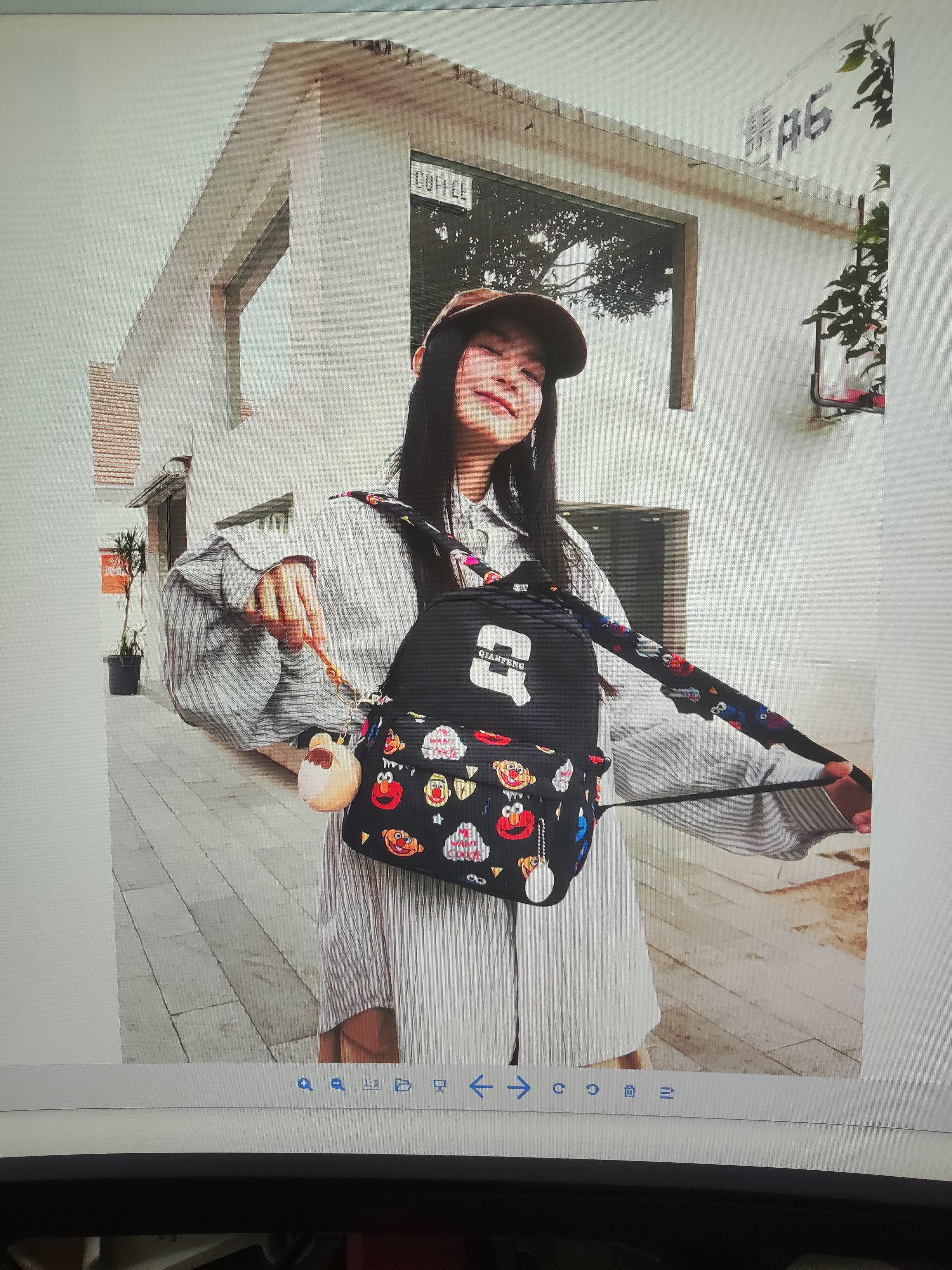 女式双肩背包帆布详情图4