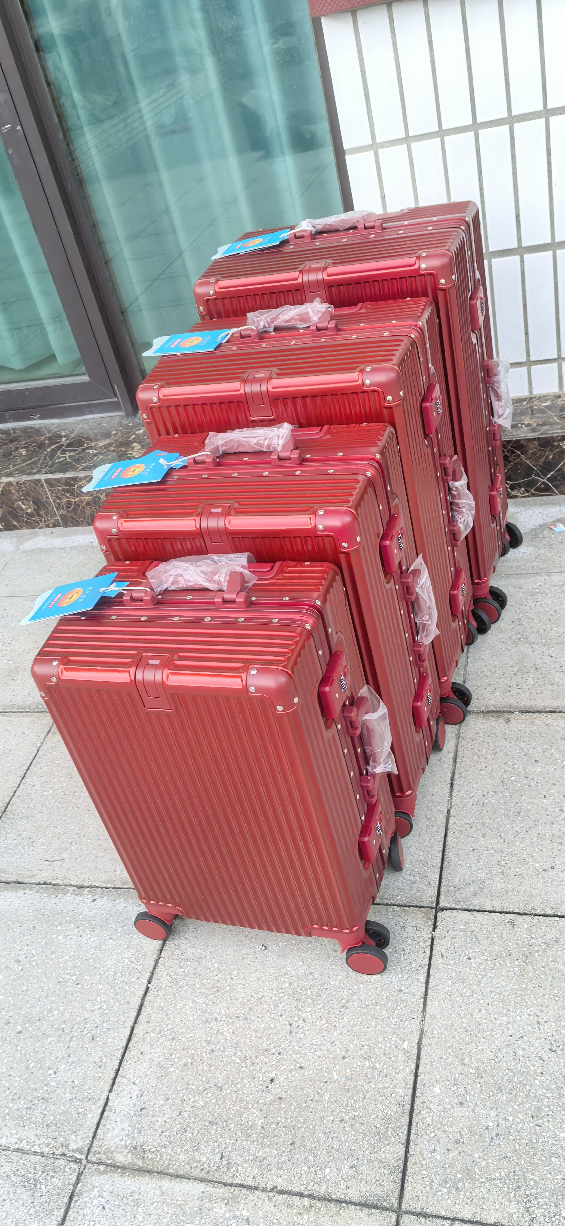 婚礼箱，合金壳旅行箱