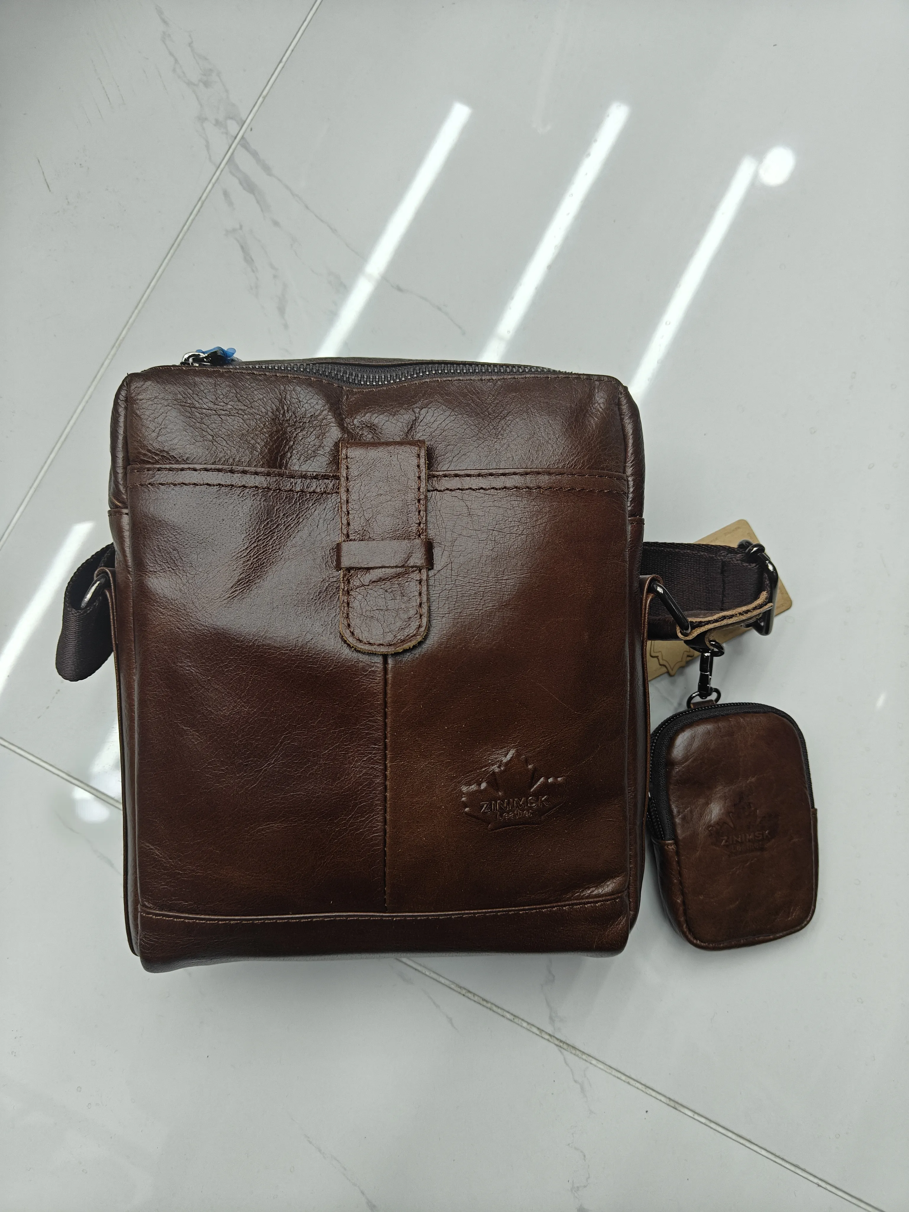 真皮男士单肩包 商务休闲款 头层牛皮 主图 1