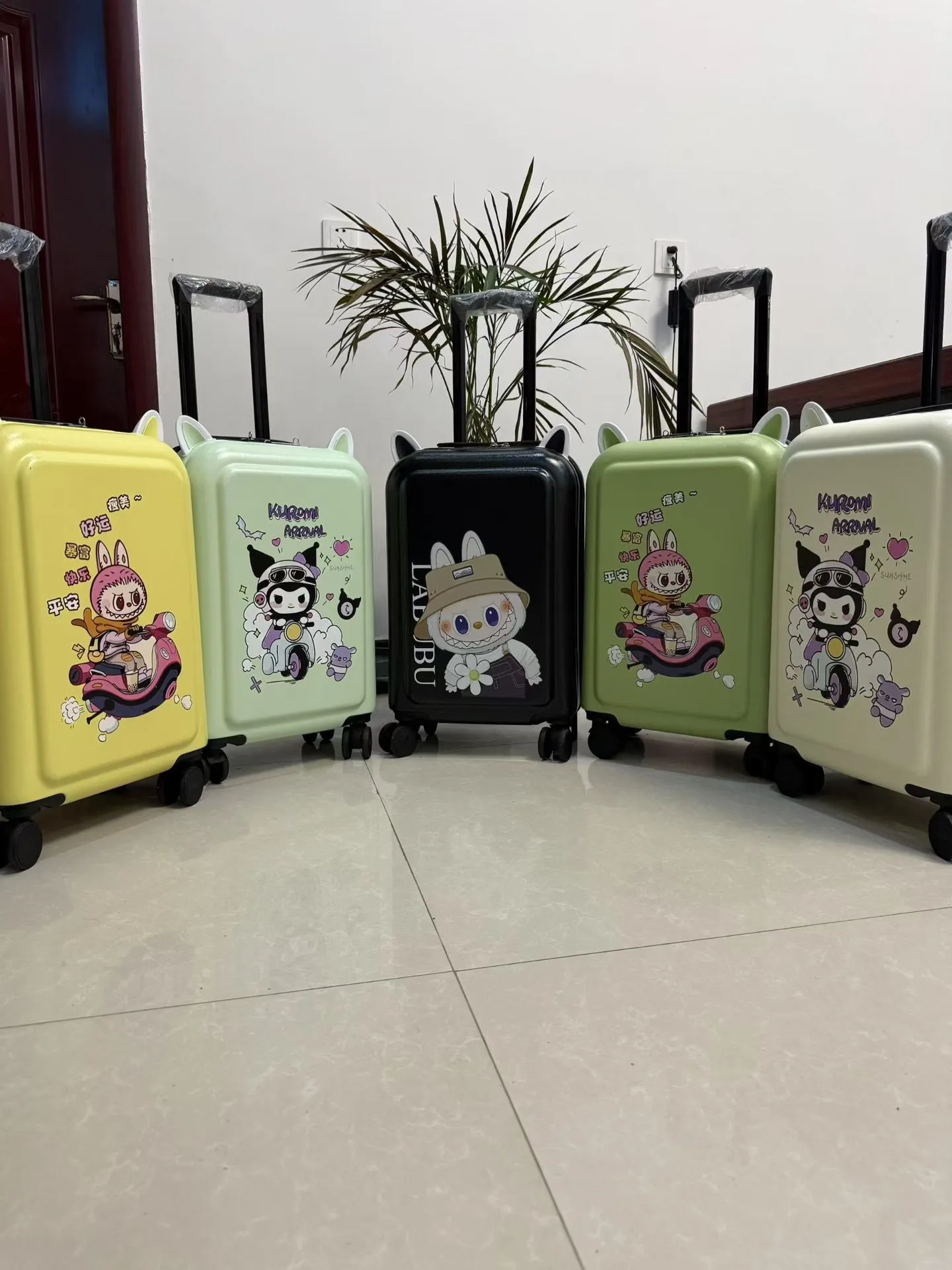 卡通行李箱 20英寸 学生旅行箱 猫耳设计 可爱印花主图 1