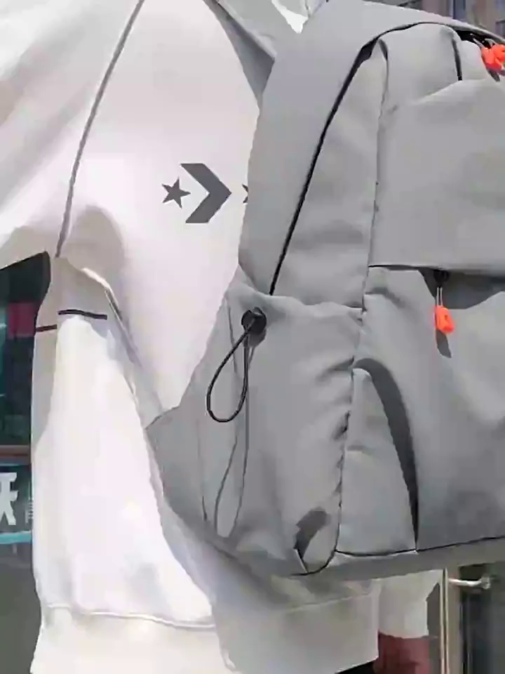 学生书包批发牛津布韩版双肩包大容量男士褶皱休闲旅行电脑背包缩略图 1